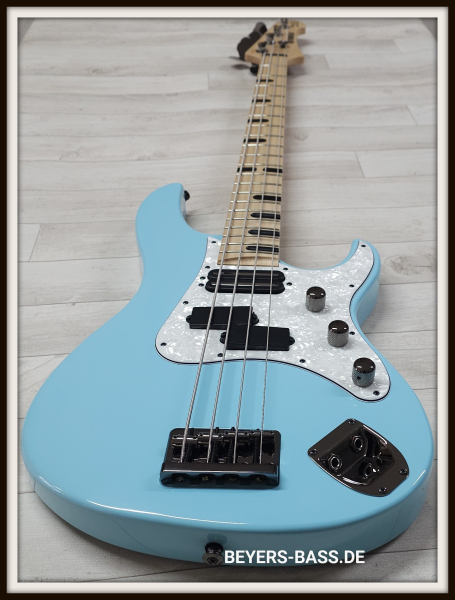 Yamaha Billy Sheehan Attitude LTD III, Sonic Blue, Signature